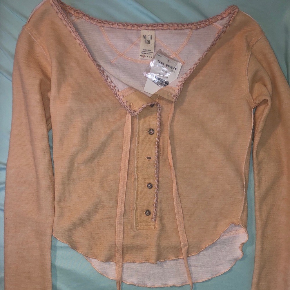 Super cute Free People top!!!